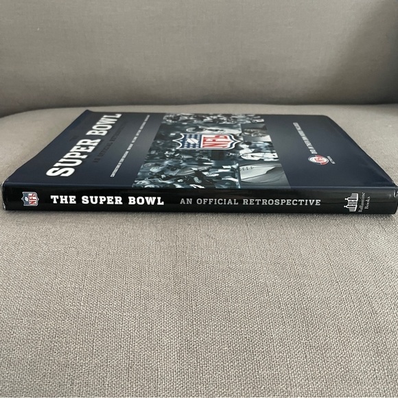 The Super Bowl An Official Retrospective Hardcover Coffee Table Book Football - Picture 3 of 11